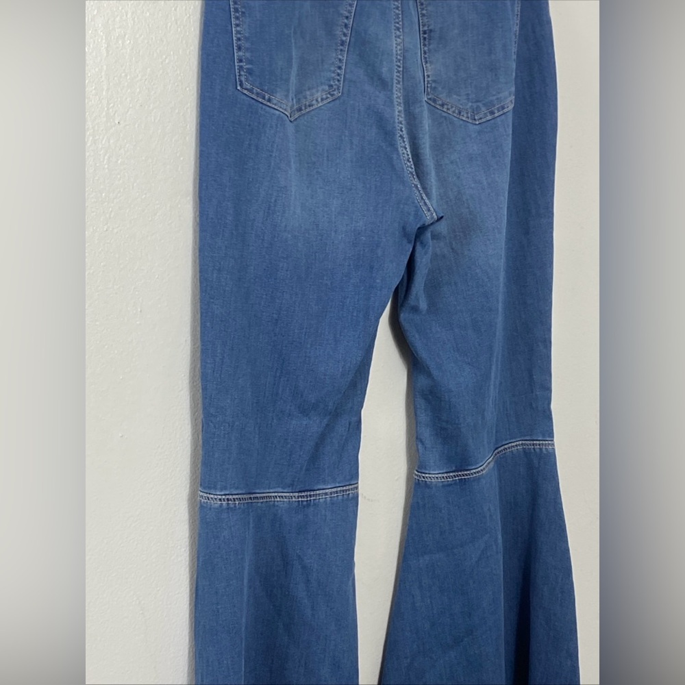 We The Free Penny Pull-On Flare Jeans Size 30 Made in Turkey - Picture 8 of 14